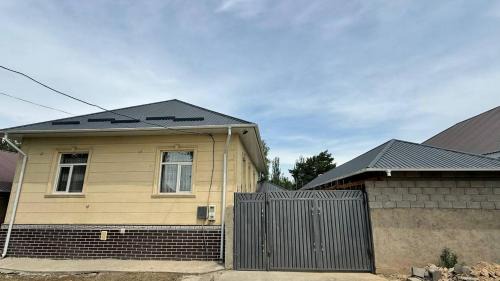 Karakol House | Дом у Реки