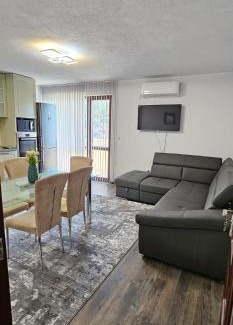 Sandanski Apartment | Д и В 3 - D & V 3 Apartment
