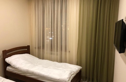 Yerevan Apartment | Квартира около станции метро с балконами