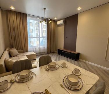 Ulytau District Apartment | Комфортная евродвушка у проспекта Абая, рядом с метро
