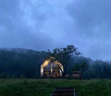 Yaremche House | Котедж Mountain Hut