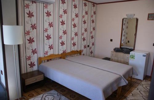 Pavel Banya House | Къща за гости Боневи