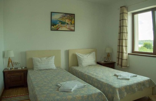 Tutrakan House | Къща за гости Лодката