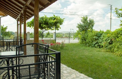Tutrakan House | Къща за гости Лодката