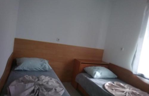 Akhtopol Apartment | Къща за гости Орлите