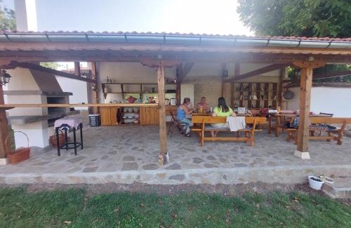 Razgrad Villa | Къщи за гости Мечта