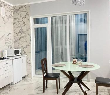Uralsk Apartment | ЛЮКС Апартаменты на Назарбаева