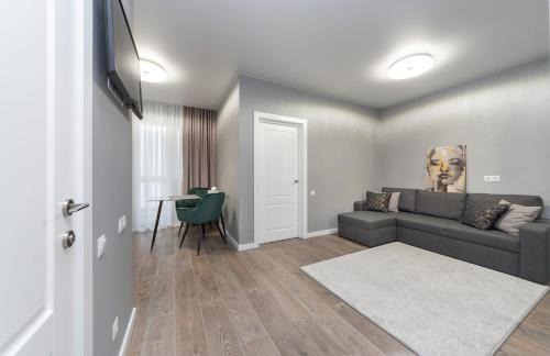 Darnyckyj Apartment | Люкс в ЖК Лебединый, Харьковская, Позняки