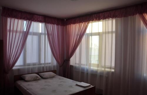 Podilskyj Hotel | Мотель Карман