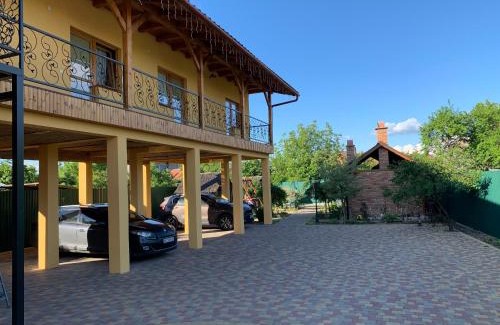 Berehove House | Міні готель Вілла Вікторія