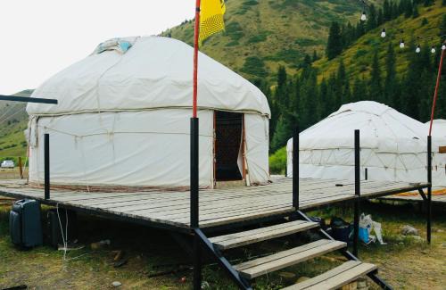 Almaty Province Bed & Breakfast | Отель юрта Kolsay