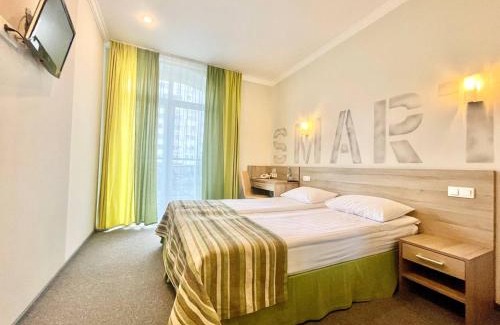 Darnyckyj Hotel | Практик готель