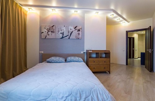 Kirovskiy rayon Apartment | Просторная квартира рядом с УрФУ