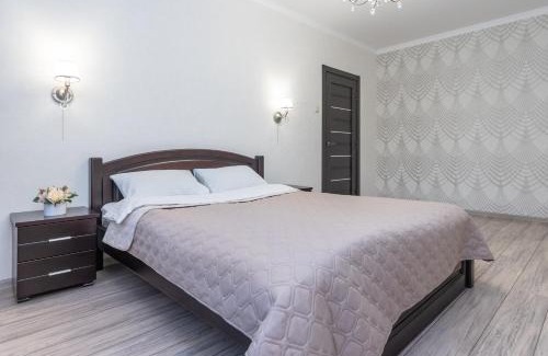Darnyckyj Apartment | Русовой Софии 3