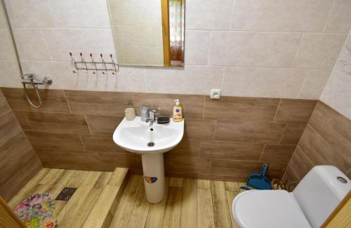Volyn Oblast Hotel | Світязький хуторок