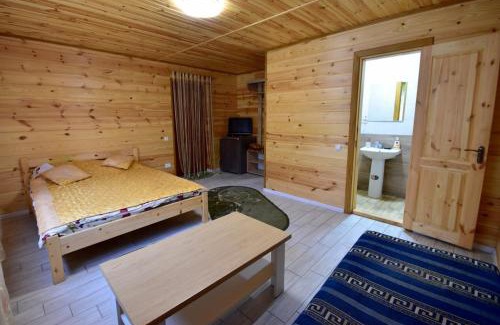Volyn Oblast Hotel | Світязький хуторок