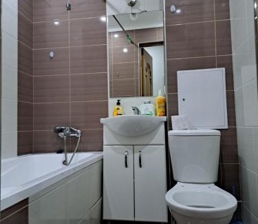 Edinet Apartment | Сдаётся почасово, посуточно квартира
