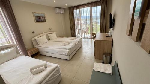 Akhtopol Hotel | Семеен хотел Сирена