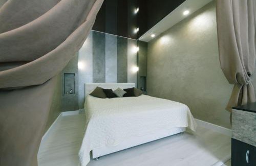 Darnyckyj Apartment | Студия на Бориса Гмыри 12б