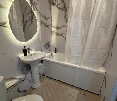 Semipalatinsk Apartment | Уютные апартаменты с видом на реку Иртыш