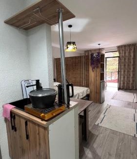 Cholpon-Ata House | Уют у озера IK Ayar House