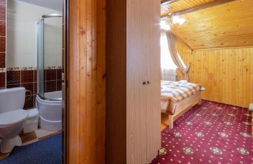 Yaremche Hotel | У Мар'яни і Назара