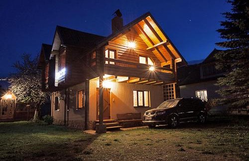 Mykulychyn Hotel | У Тарнавских