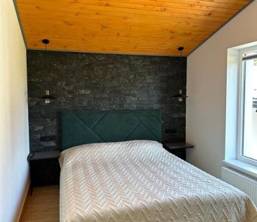 Skhidnytsya Apartment | Феєрія Лісу