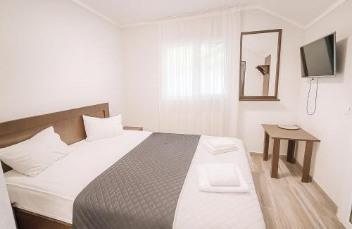 Soymy Hotel | Царська гора