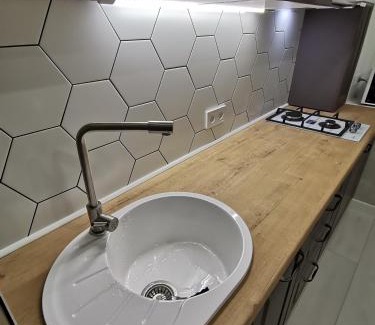 Aktau Apartment | Чистая уютная квартира! Рядом сквер,море!документы!