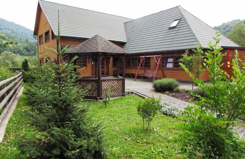 Yasinya Hotel | Шале На бе́резі