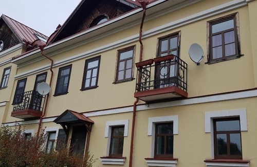 Pskov Old Town Apartment | Шикарная двухуровневая квартира 100 м кв на берегу реки, рядом парк и величественный кремль