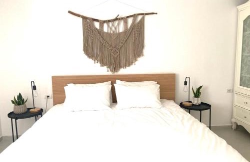 Hevel Modiin Apartment | אירוח השקד - 10דק' משדה התעופה