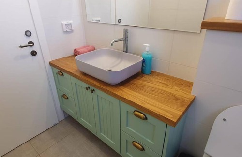 Tel Aviv Apartment | בית עופר