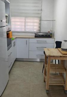 Beersheba Apartment | דירה פרטית מהממת מוארת. ממוזגת מרוהטת ומקסימה