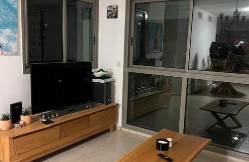 Holyland Apartment | דירת אירוח מרוהטת ומקסימה באיזור יוקרתי בירושלים