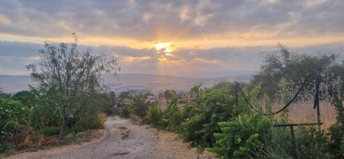 Yavne'el House | הבוסתן של הדס, הדום שבהר
