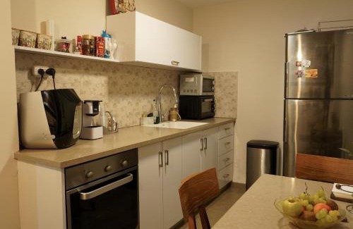 Qiryat Shemona Apartment | הצימר של אביבה - צימר לזוגות ומשפחות עם בריכה פרטית וג'קוזי