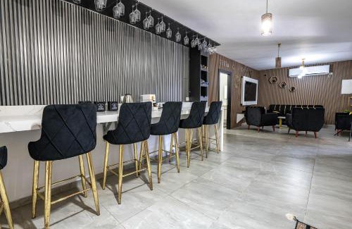Rameh Apartment | וילה קריסטל - וילות מדהימות עם בריכות פרטיות, ג'קוזי וסאונה