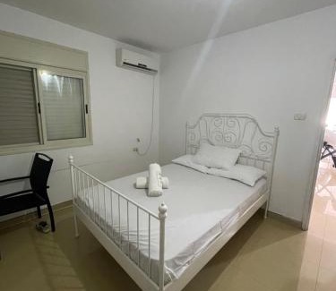 Tel Aviv Apartment | חופשה מושלמת על הכנרת