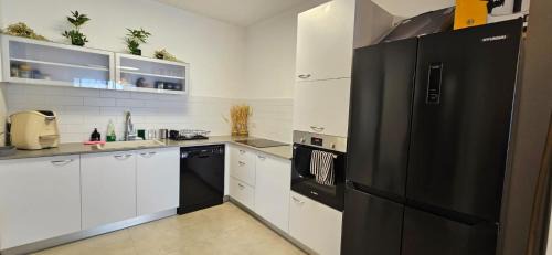 Nahariya Apartment | חלום על הגלים