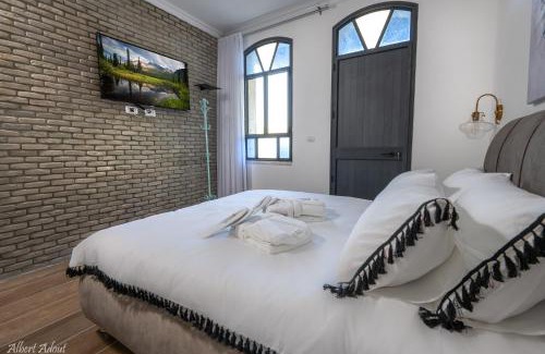 Safed Old City House | מלכה בעתיקה