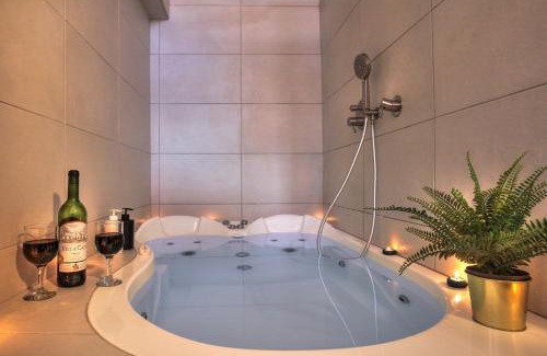 Safed Old City Apartment | סוויטת גן עדן - Gan Eden Suite