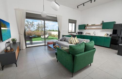 Nahariya Apartment | סוויטת החוף אכזיב - Beach Suite Achziv