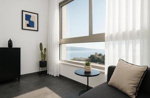Eilat Apartment | סי סייד אילת חדר משפחתי מפנק עם נוף לים