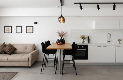 Eilat Apartment | סי סייד אילת סוויטה משפחתית מפנקת 2 חדרים מרחק הליכה מהים