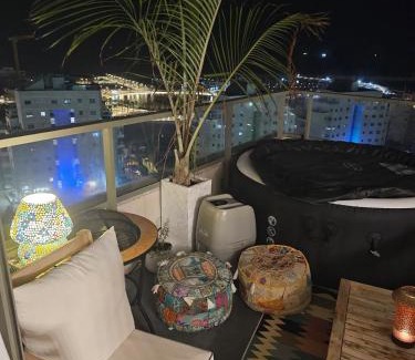 Ashdod Apartment | פנטהאוז בוטיק באשדוד