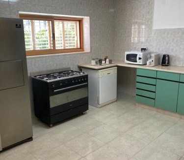 Hazor Haglilit House | צל האורנים