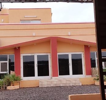 Bidiya Ski Chalet | استراحة رياحين بدية