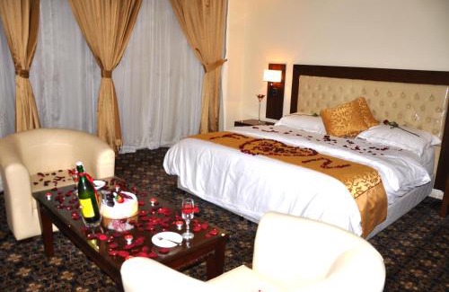 Sari Street Apartment | الرابطة للشقق المخدومة